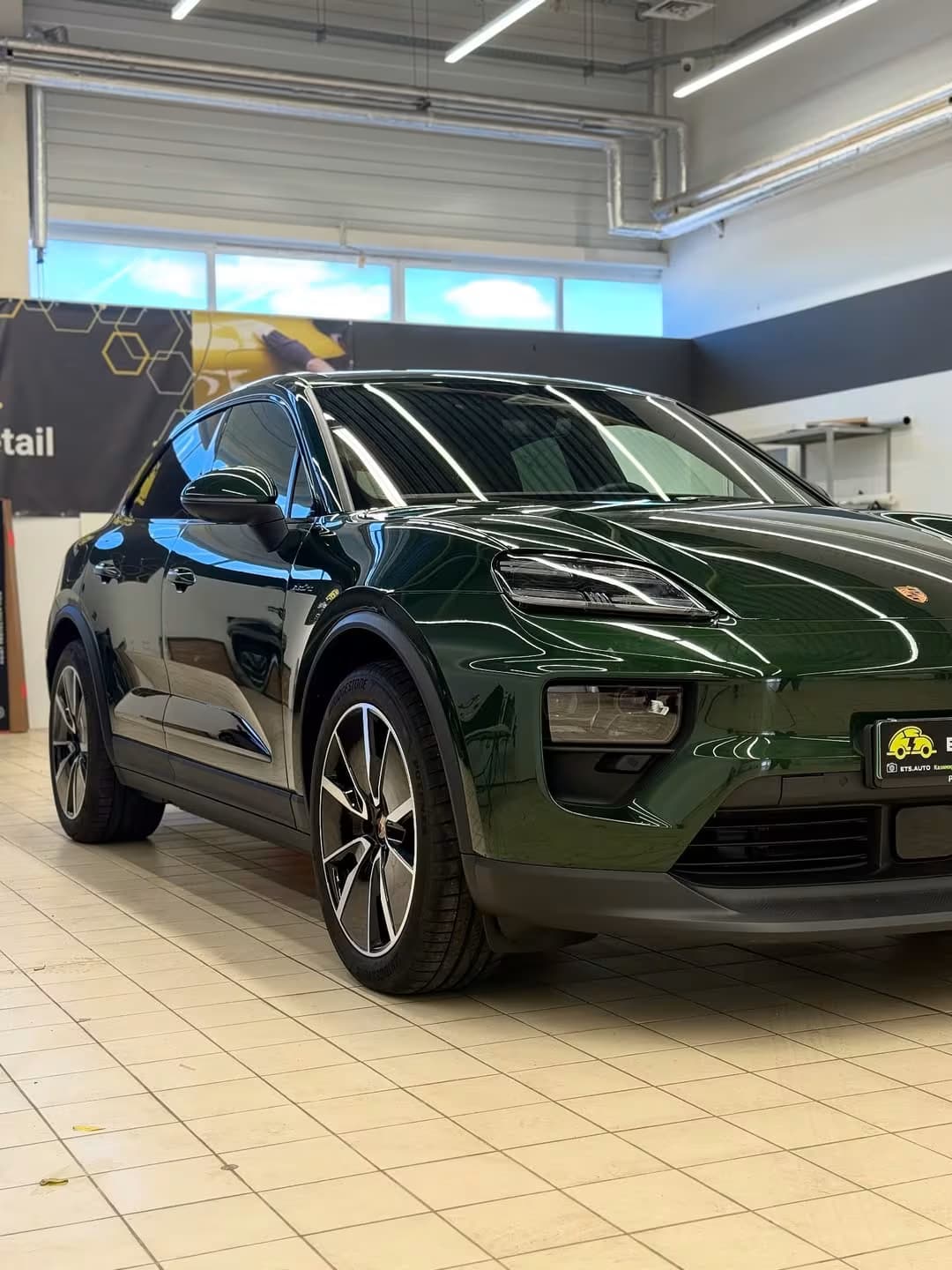 porshe macan ev 5